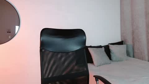 Snapshot of saramilf_69 chatting on 12-20-24, 04:14 saramilf_69 online show from 12-20-24, 04:14