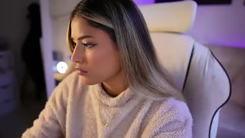 Sara online show from 02-18-25, 10:58