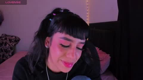 Snapshot of sarapiink chatting on 02-27-26, 11:38 Sara online show from 02-27-26, 11:38