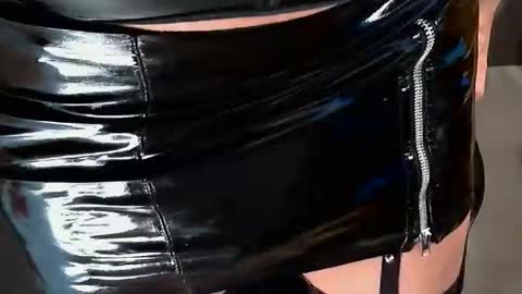 Snapshot of sarateasetv chatting on 02-07-25, 10:20 Anything you like online show from 02-07-25, 10:20