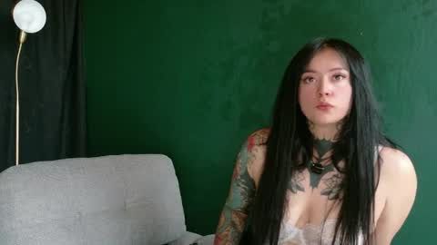 Sara Herrera online show from 05-23-26, 07:29