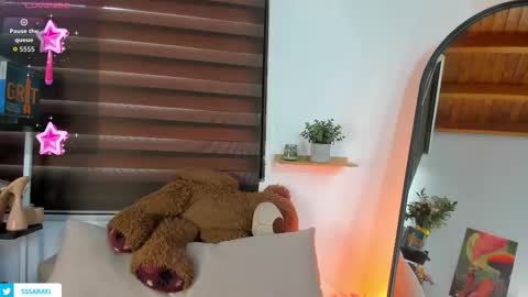 saray online show from 10-19-25, 12:39