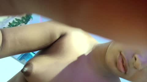 Snapshot of saray_mardez chatting on 02-04-25, 06:49 Saray Mardez online show from 02-04-25, 06:49
