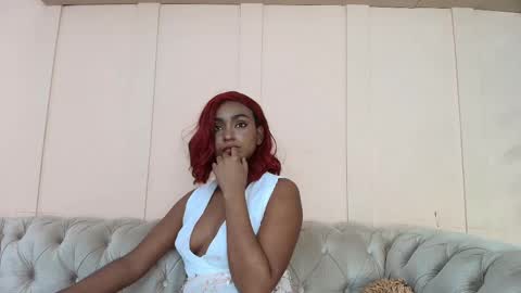 Snapshot of saray_mardez chatting on 02-23-25, 06:34 Saray Mardez online show from 02-23-25, 06:34