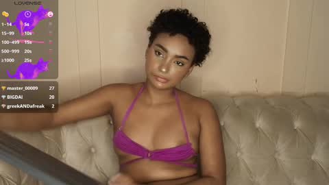 Snapshot of saray_mardez chatting on 02-26-25, 03:41 Saray Mardez online show from 02-26-25, 03:41