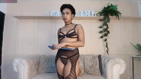 Snapshot of saray_mardez chatting on 02-28-25, 12:09 Saray Mardez online show from 02-28-25, 12:09
