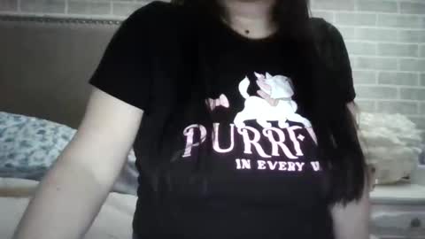 Snapshot of saretta46 chatting on 12-27-24, 05:37 Sara online show from 12-27-24, 05:37