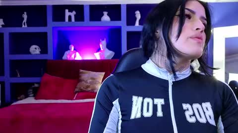 Sari  online show from 09-25-25, 09:07