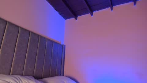Sara Garcia online show from 07-11-26, 05:10