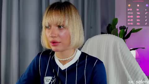 Snapshot of sarilit chatting on 06-18-26, 03:07 Your Selena 3 online show from 06-18-26, 03:07