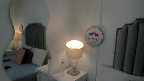 Snapshot of sarit_ chatting on 05-08-26, 11:48 sarit_ online show from 05-08-26, 11:48