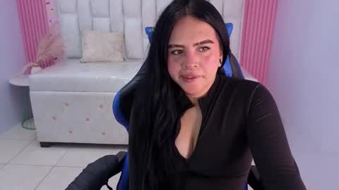 Sara  online show from 03-28-26, 01:11