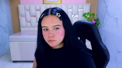 Sara  online show from 07-17-26, 02:51