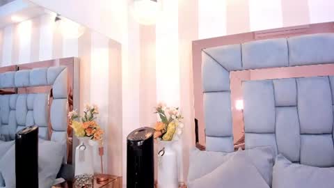 Snapshot of saritaa_vegaa chatting on 07-26-26, 01:29 Sara online show from 07-26-26, 01:29