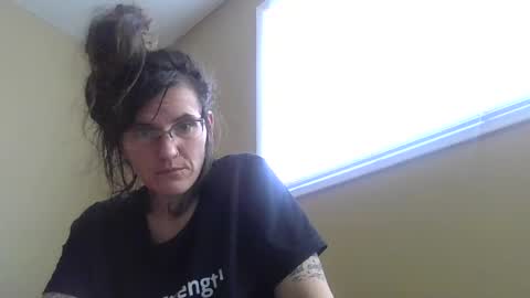 sarlynn online show from 02-26-25, 04:03