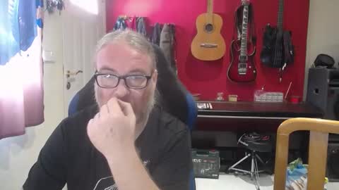 Giselle and Jay online show from 09-15-25, 09:09