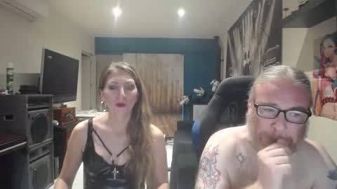 Giselle and Jay online show from 10-02-25, 04:41