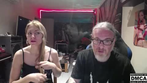 Giselle and Jay online show from 11-17-25, 06:30