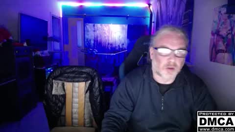 Giselle and Jay online show from 12-21-25, 09:11