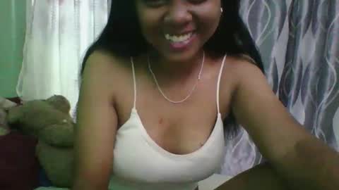 Anaelle online show from 12-21-25, 01:07