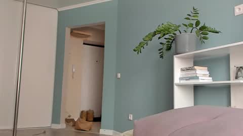 Sasha online show from 03-06-25, 11:03