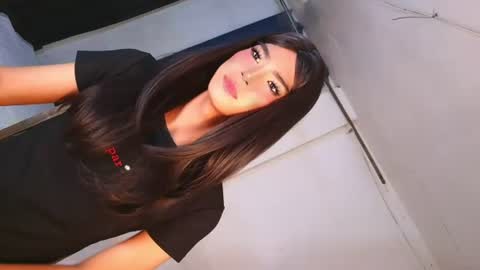 Sasha online show from 07-20-26, 10:39