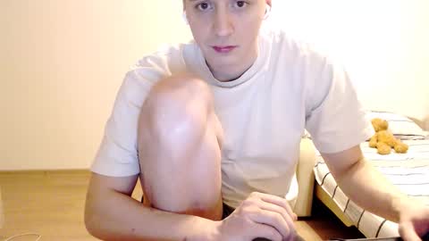 Snapshot of sasha_calvin chatting on 12-16-24, 11:28 sasha_calvin online show from 12-16-24, 11:28