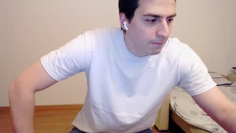 Snapshot of sasha_calvin chatting on 02-04-25, 01:02 sasha_calvin online show from 02-04-25, 01:02