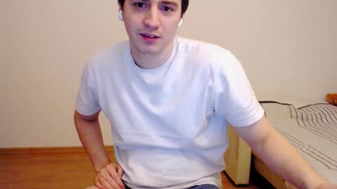 Snapshot of sasha_calvin chatting on 02-21-25, 11:10 sasha_calvin online show from 02-21-25, 11:10