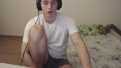 Snapshot of sasha_calvin chatting on 10-05-25, 06:39 sasha_calvin online show from 10-05-25, 06:39