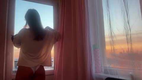 Alexandra Sasha in short online show from 02-05-25, 06:24