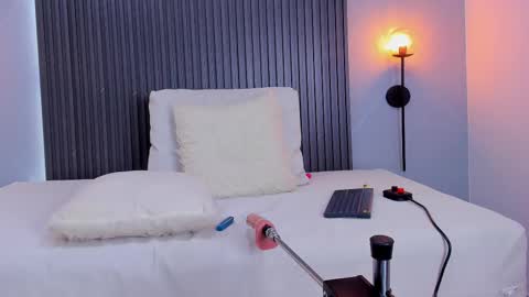 Snapshot of sasha_rivers chatting on 02-27-25, 12:34 Sasha online show from 02-27-25, 12:34