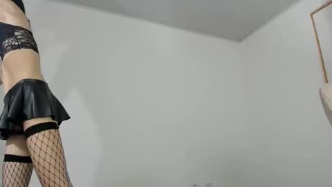 Snapshot of sasha_sissy1 chatting on 03-01-26, 02:57 Sasha Sweet online show from 03-01-26, 02:57