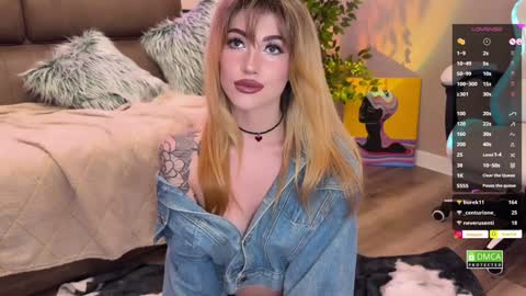 Hi everyone my name is Sasha   online show from 12-18-24, 05:10