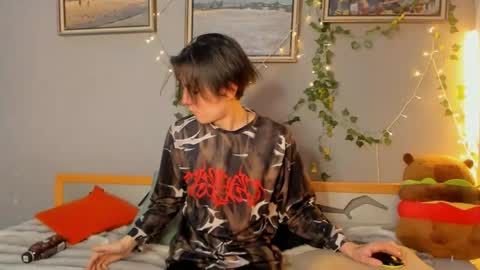 Sasha Vesmus online show from 05-20-26, 09:32