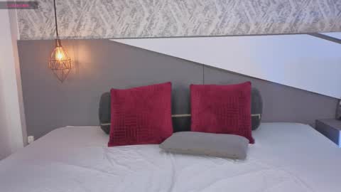 Sasha online show from 04-15-26, 07:58