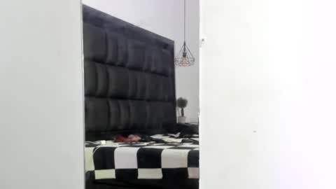 Snapshot of sasha_yaklove666 chatting on 02-08-25, 08:52 Sasha online show from 02-08-25, 08:52