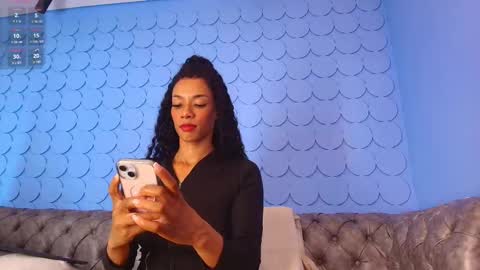 Snapshot of sashaa_monroe chatting on 09-10-25, 10:37 Sasha online show from 09-10-25, 10:37