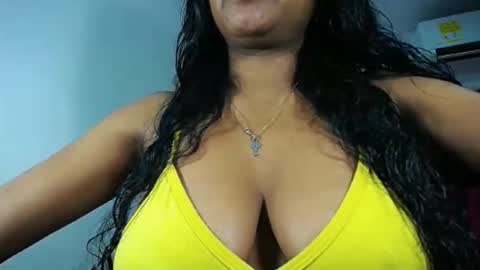 Snapshot of sashabreck1 chatting on 04-21-26, 02:51 sashabreck1 online show from 04-21-26, 02:51