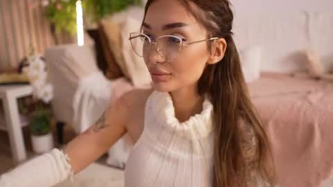 sashafererra online show from 04-02-26, 05:21