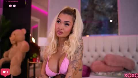 Dennise online show from 09-17-25, 06:31