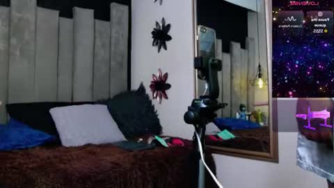 sashafoxy_ online show from 06-26-26, 07:18