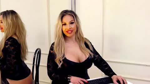 Sasha online show from 02-20-25, 11:42