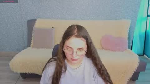 Snapshot of sashavibe chatting on 06-08-26, 02:50 Sasha online show from 06-08-26, 02:50