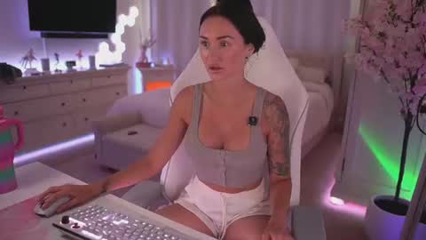 Snapshot of sashawest_official chatting on 07-15-26, 10:59 sashawest_official online show from 07-15-26, 10:59