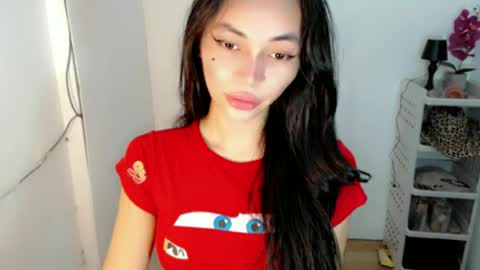 Sashi online show from 06-15-26, 09:39