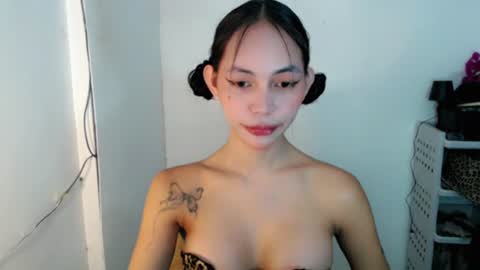 Sashi online show from 06-18-26, 10:14