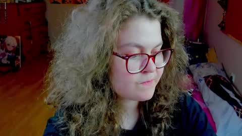 Snapshot of sashy_way chatting on 04-25-26, 03:42 .Alexandra online show from 04-25-26, 03:42