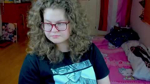 Snapshot of sashy_way chatting on 04-28-26, 04:01 .Alexandra online show from 04-28-26, 04:01
