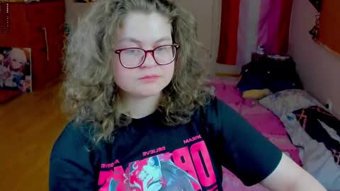 Snapshot of sashy_way chatting on 05-02-26, 03:39 .Alexandra online show from 05-02-26, 03:39